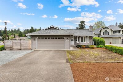 21910 SE 239th Street , Maple Valley, WA 98038 - Photo 2