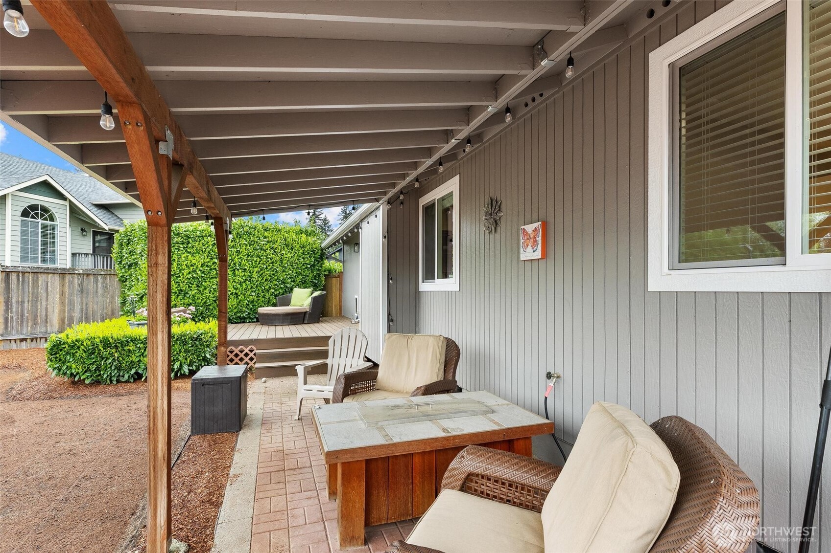 21910 SE 239th Street , Maple Valley, WA 98038