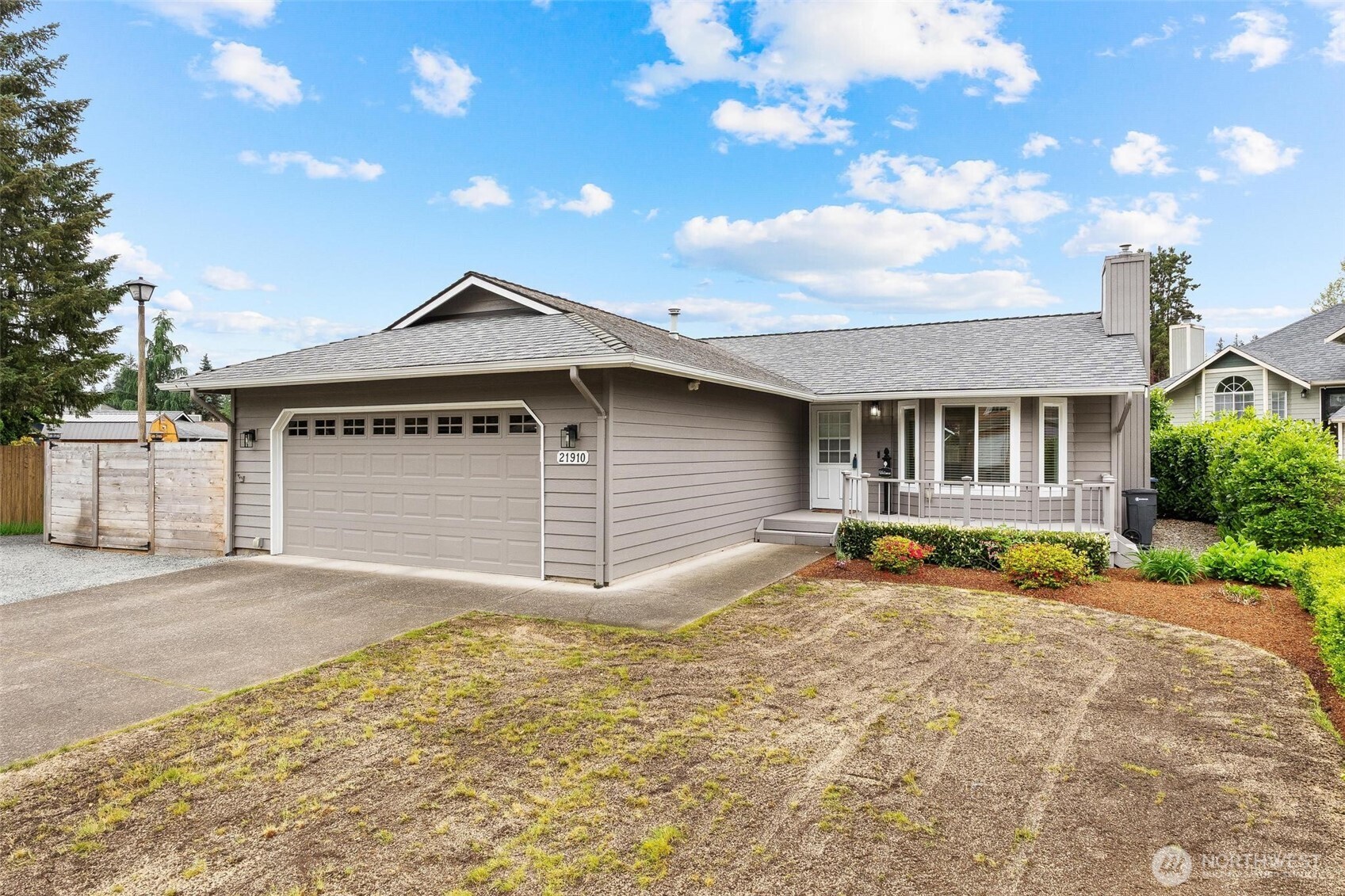 21910 SE 239th Street , Maple Valley, WA 98038