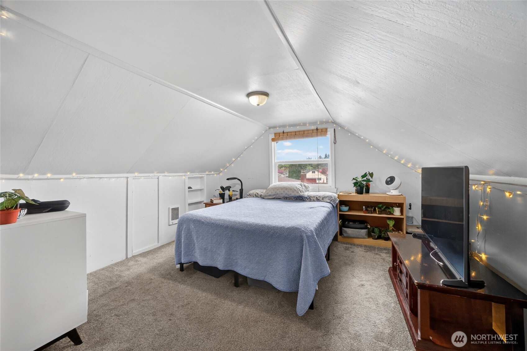 1203 W Main St , Centralia, WA 98531