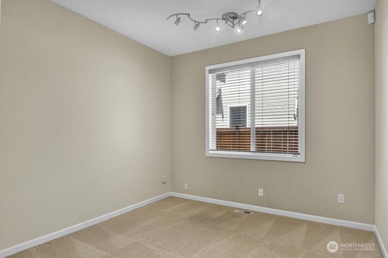 23914 231st Place SE, Maple Valley, WA 98038