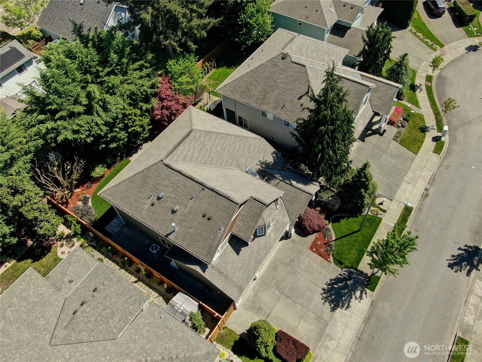23914 231st Place SE, Maple Valley, WA 98038