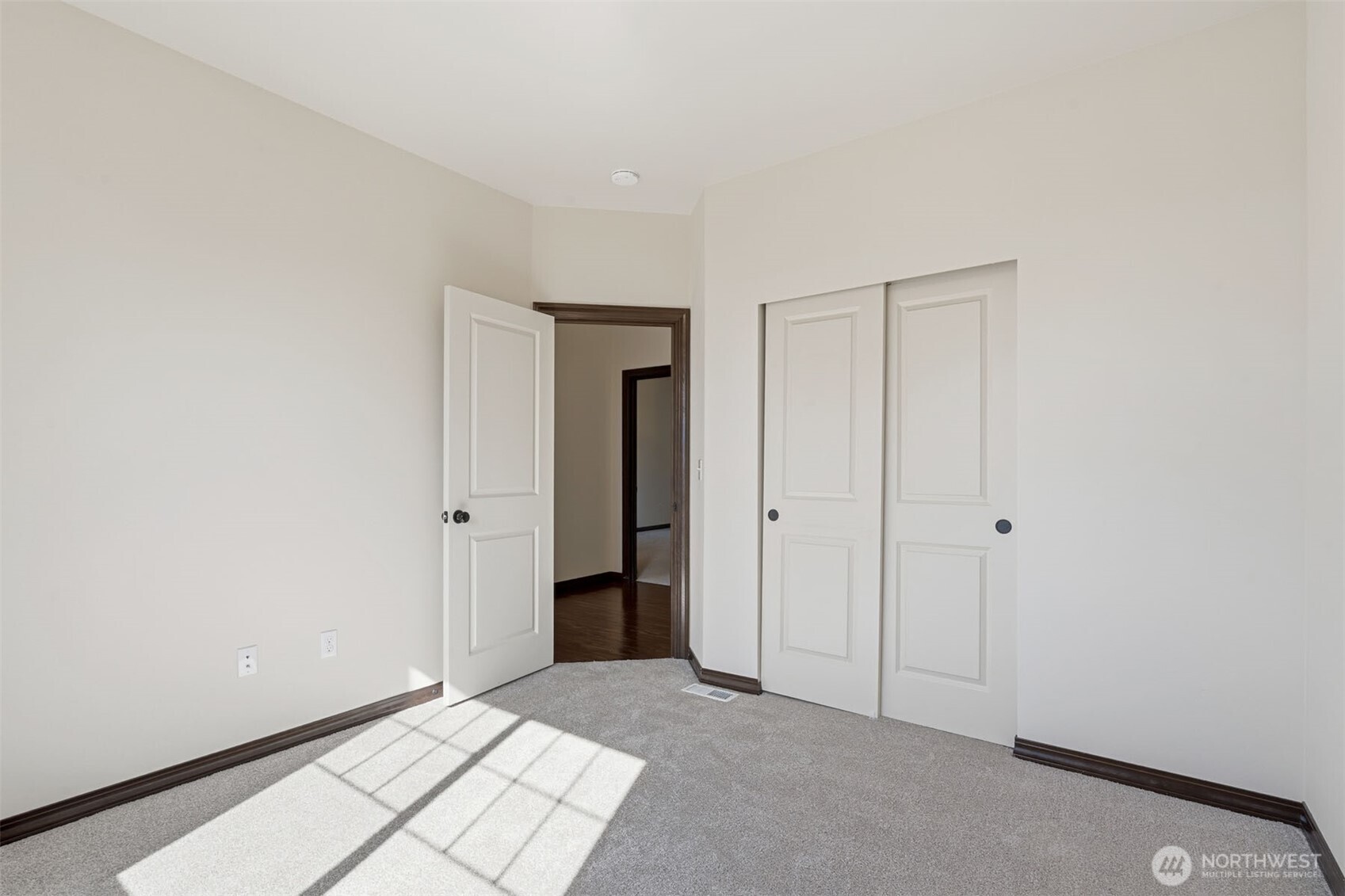 4411 172nd Place SW, Lynnwood, WA 98037