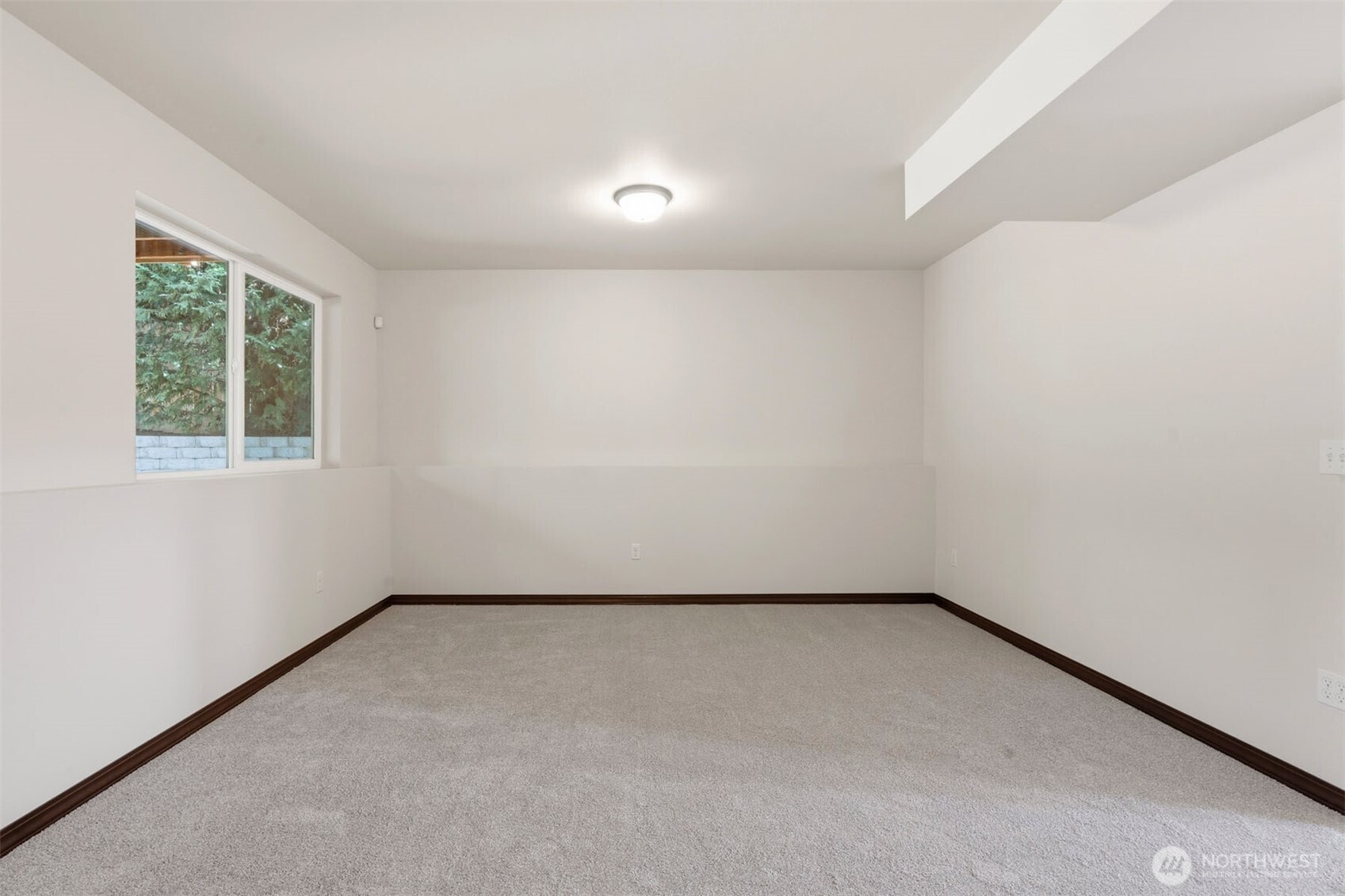 4411 172nd Place SW, Lynnwood, WA 98037