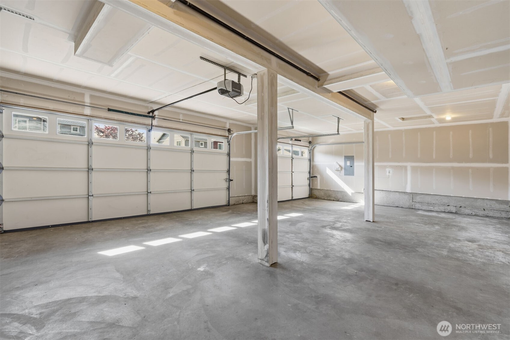 4411 172nd Place SW, Lynnwood, WA 98037