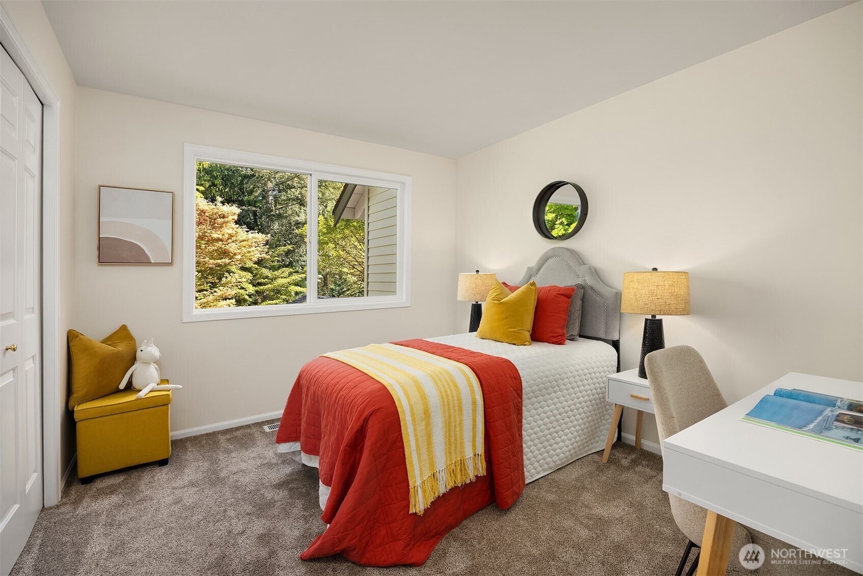 26817 SE 22nd Way , Sammamish, WA 98075
