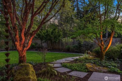 26817 SE 22nd Way , Sammamish, WA 98075 - Photo 33