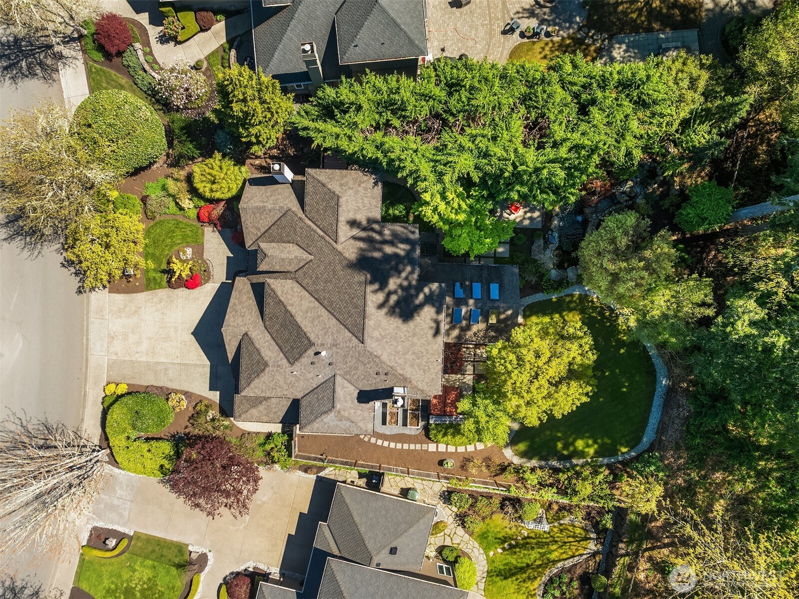 26817 SE 22nd Way , Sammamish, WA 98075