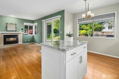 12818 NE 203rd Place , Bothell, WA 98011 - Photo 11