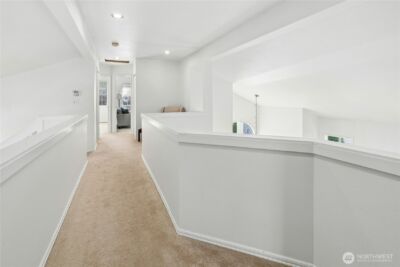 12818 NE 203rd Place , Bothell, WA 98011 - Photo 22