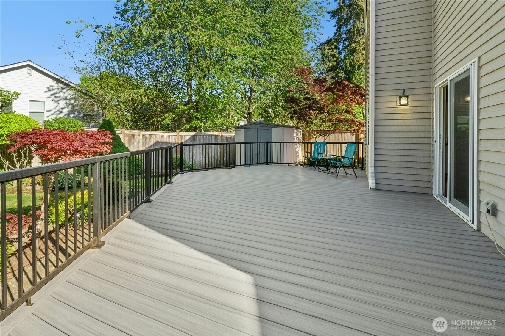 12818 NE 203rd Place , Bothell, WA 98011