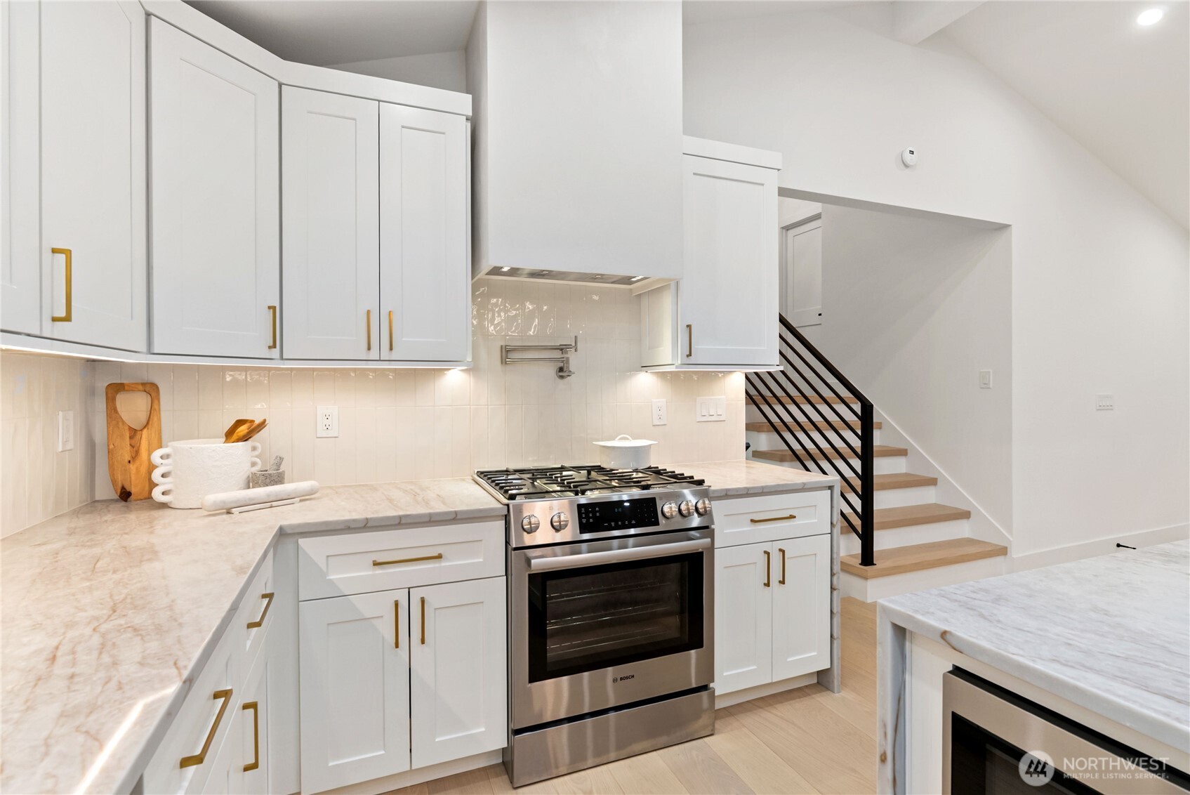 22911 57th Avenue NW, Woodinville, WA 98072