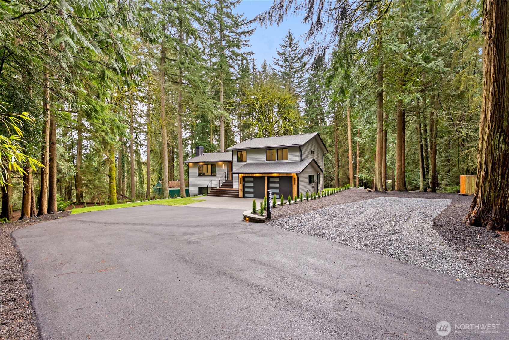 22911 57th Avenue NW, Woodinville, WA 98072