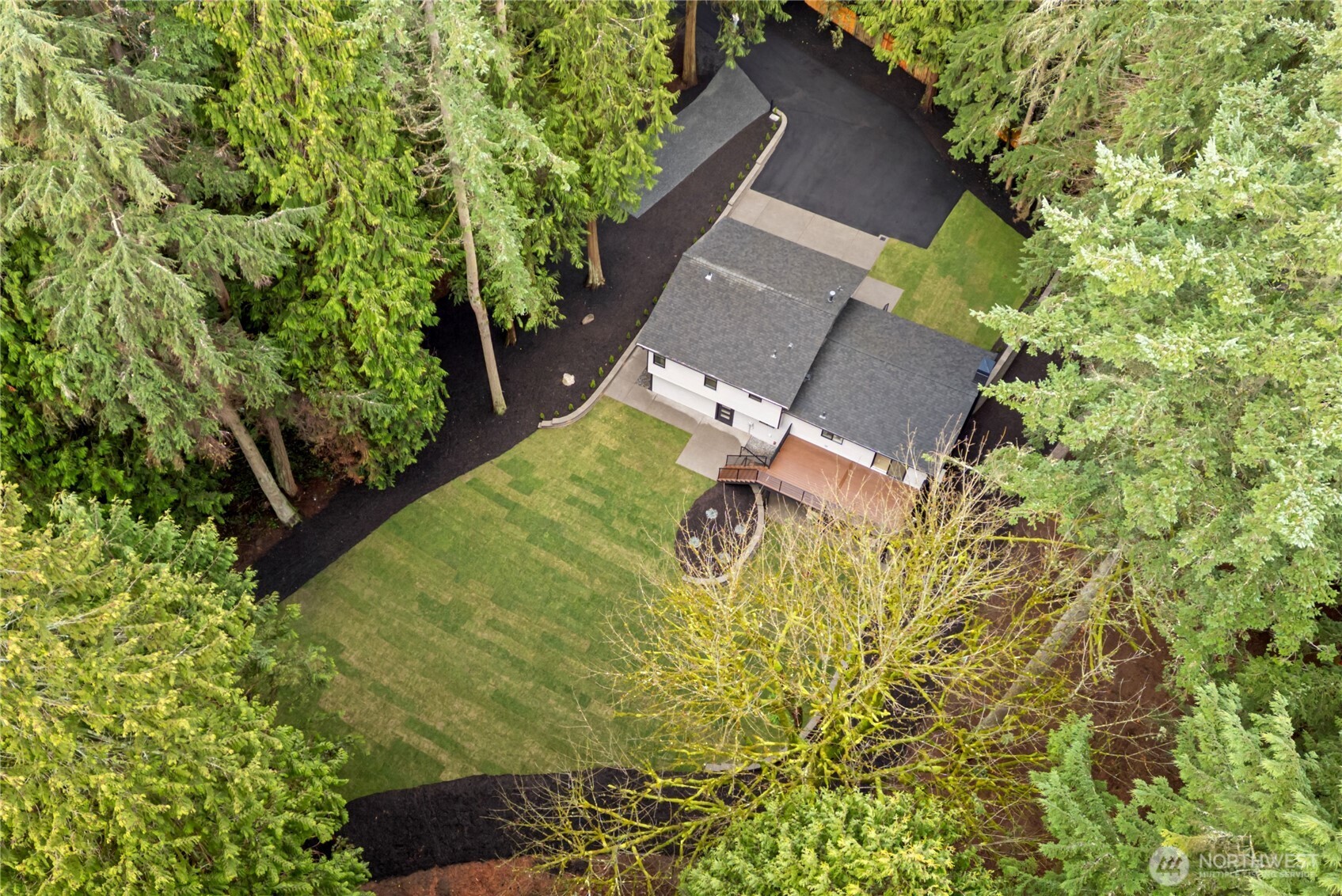 22911 57th Avenue NW, Woodinville, WA 98072