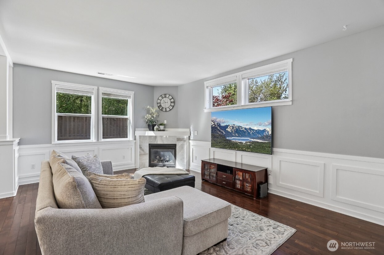 22891 SE 263rd Street , Maple Valley, WA 98038