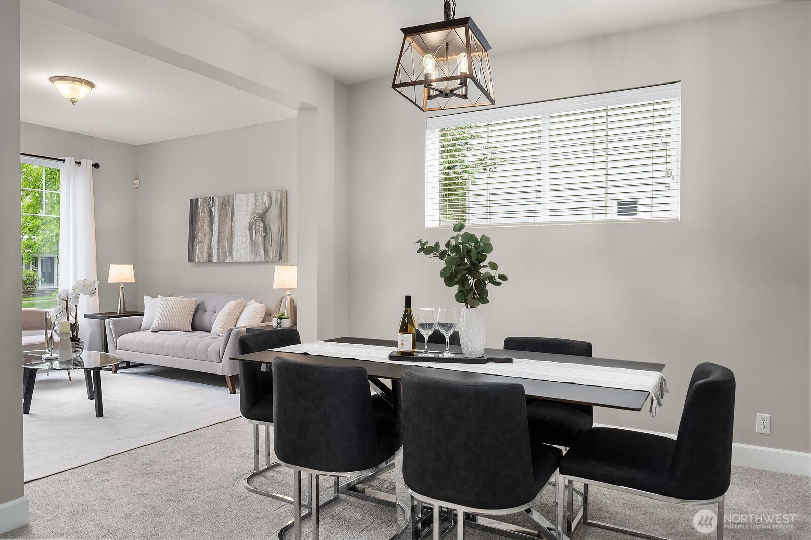 7306 Douglas Avenue SE, Snoqualmie, WA 98065
