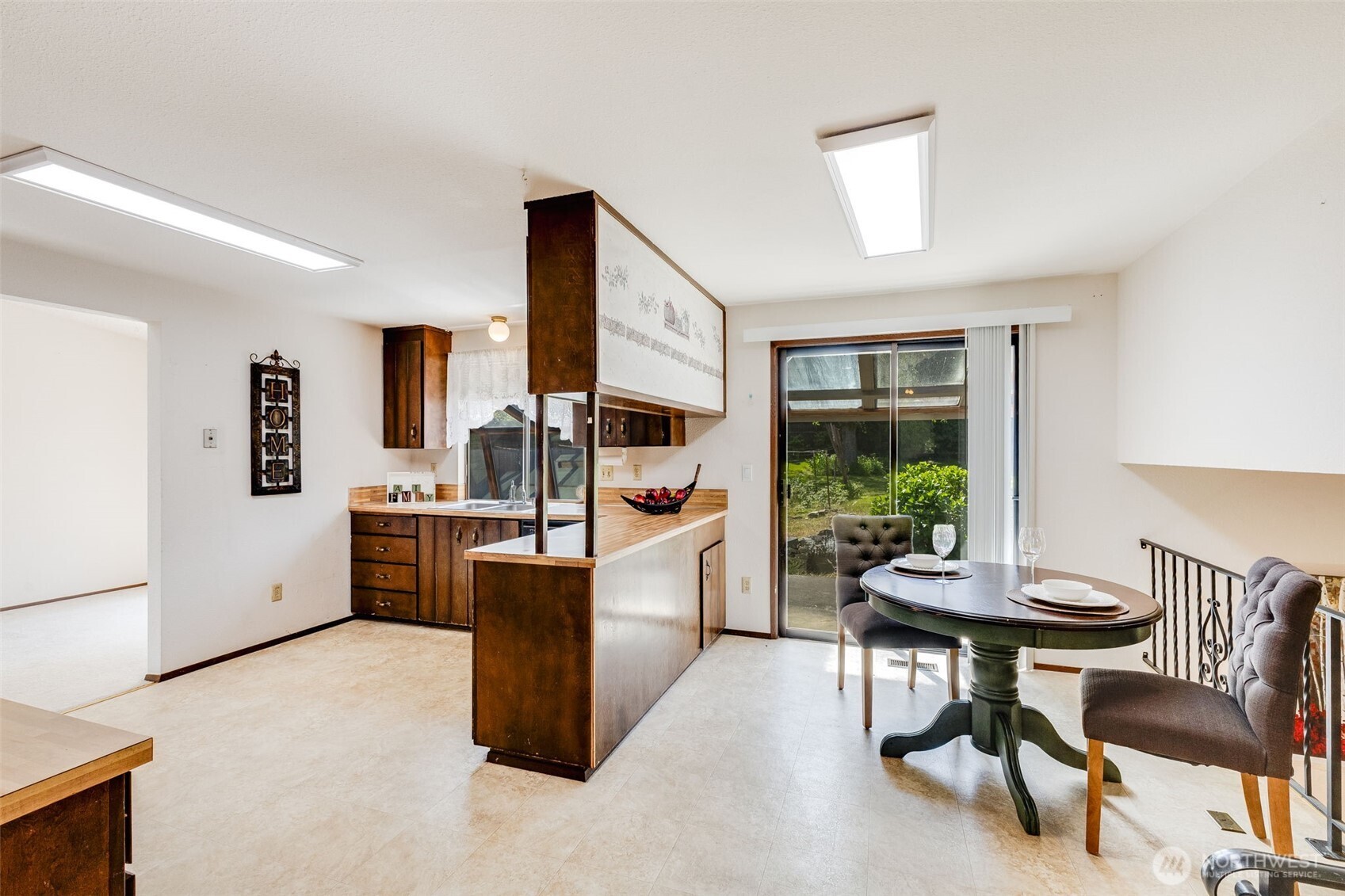 1710 Browns Point Boulevard , Tacoma, WA 98422
