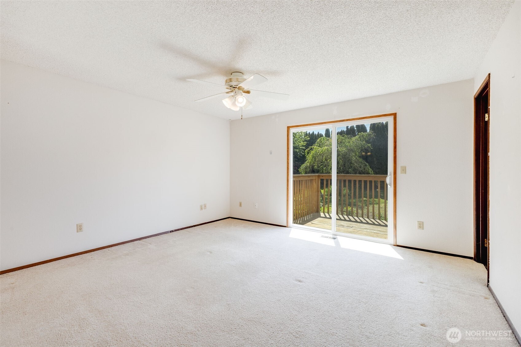 1710 Browns Point Boulevard , Tacoma, WA 98422