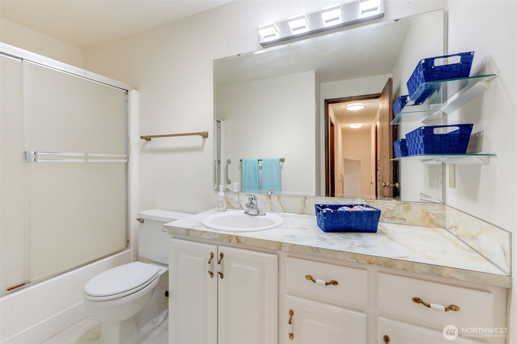 1710 Browns Point Boulevard , Tacoma, WA 98422