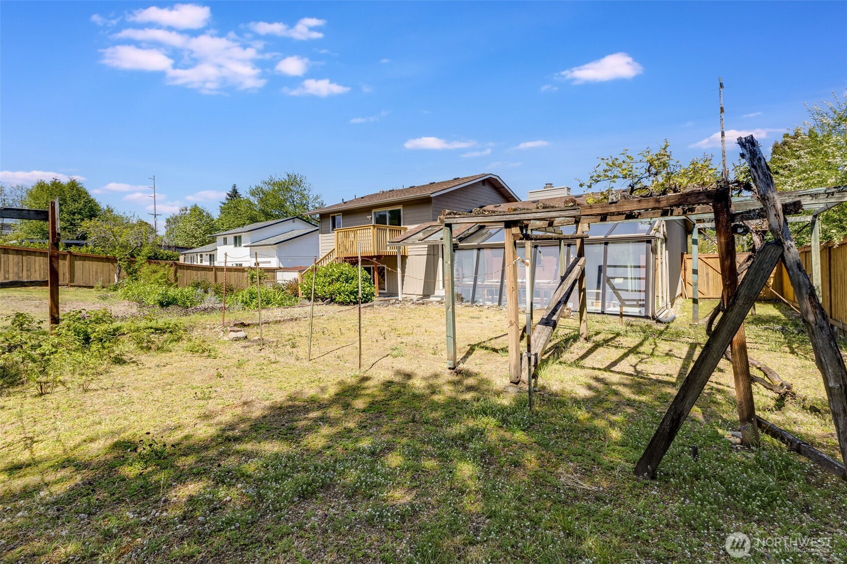 1710 Browns Point Boulevard , Tacoma, WA 98422