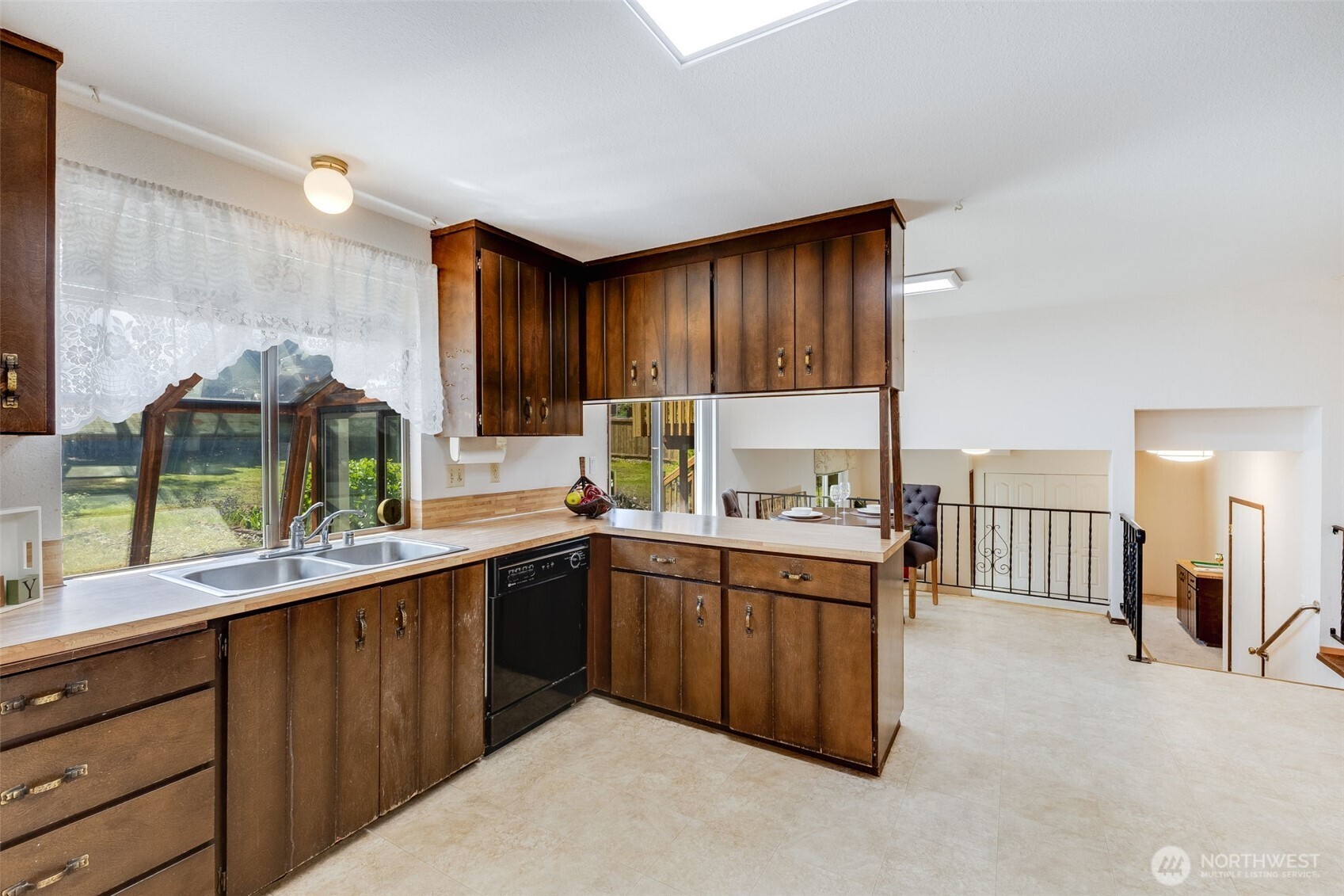 1710 Browns Point Boulevard , Tacoma, WA 98422