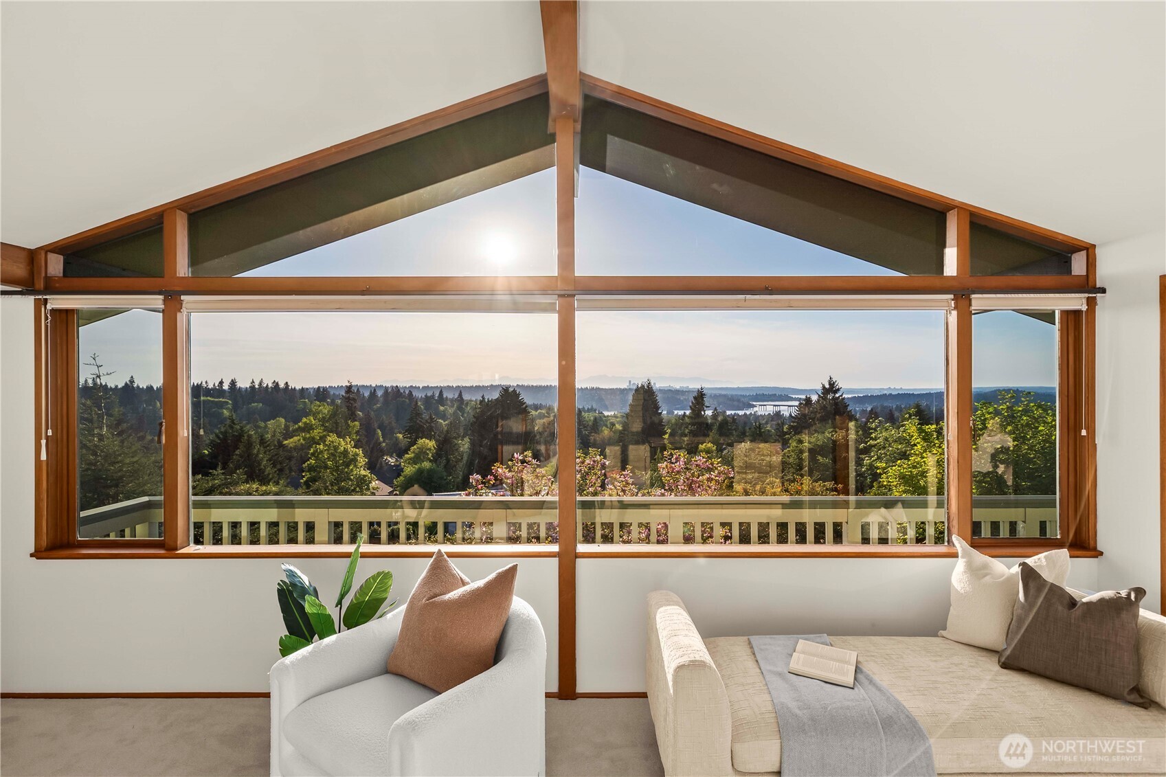 4701 133rd Avenue SE, Bellevue, WA 98006