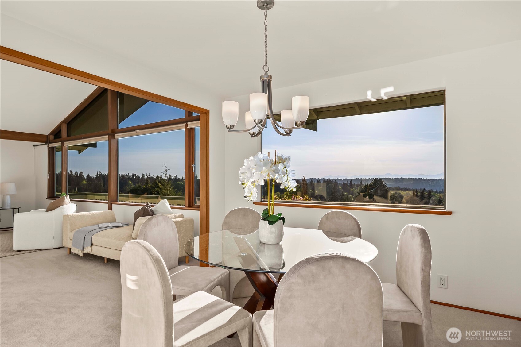 4701 133rd Avenue SE, Bellevue, WA 98006