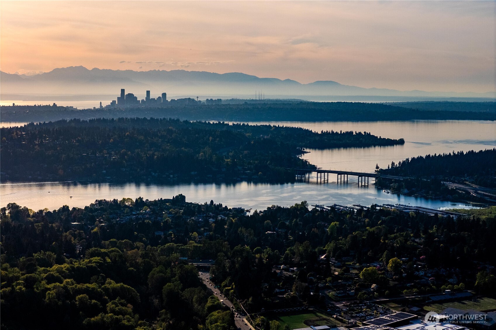 4701 133rd Avenue SE, Bellevue, WA 98006