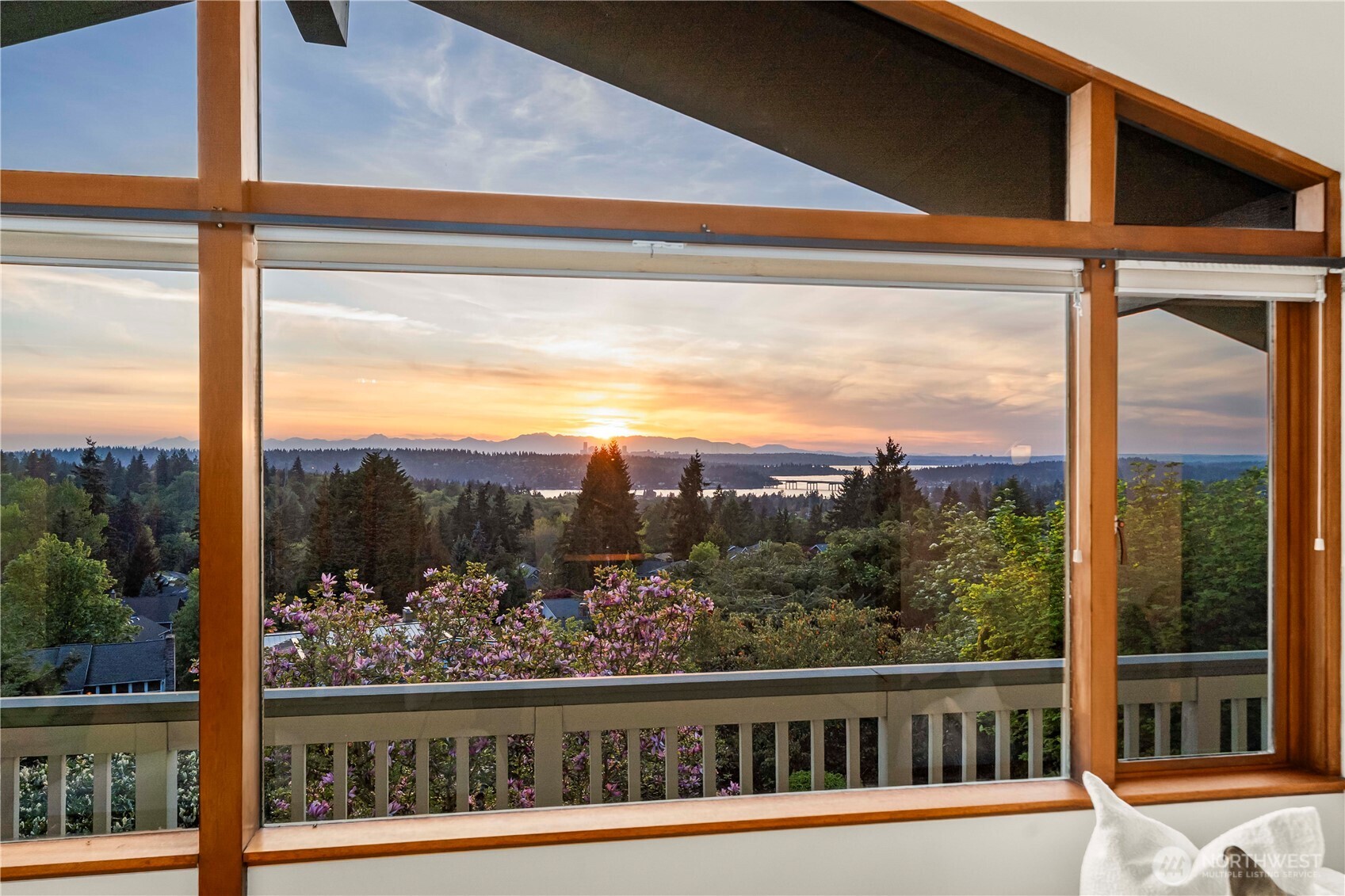 4701 133rd Avenue SE, Bellevue, WA 98006