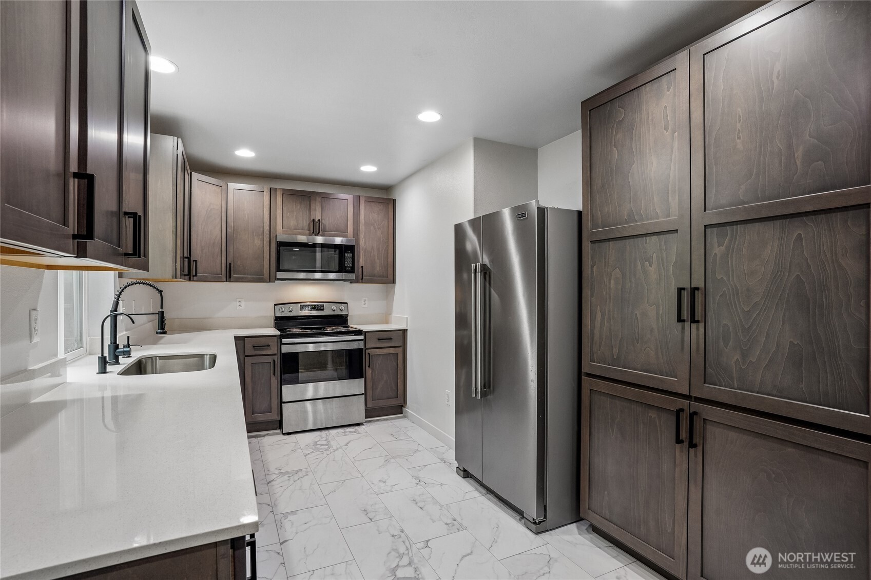 2101 103rd Street E, Tacoma, WA 98445