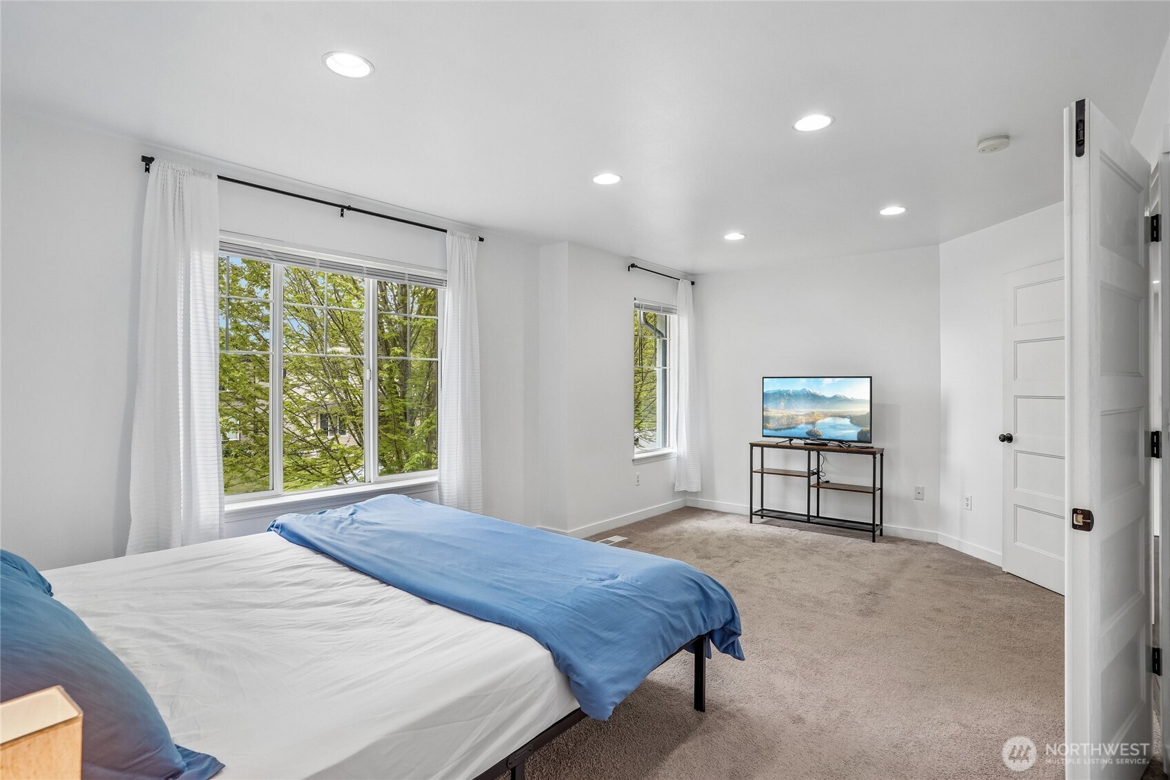 2101 103rd Street E, Tacoma, WA 98445