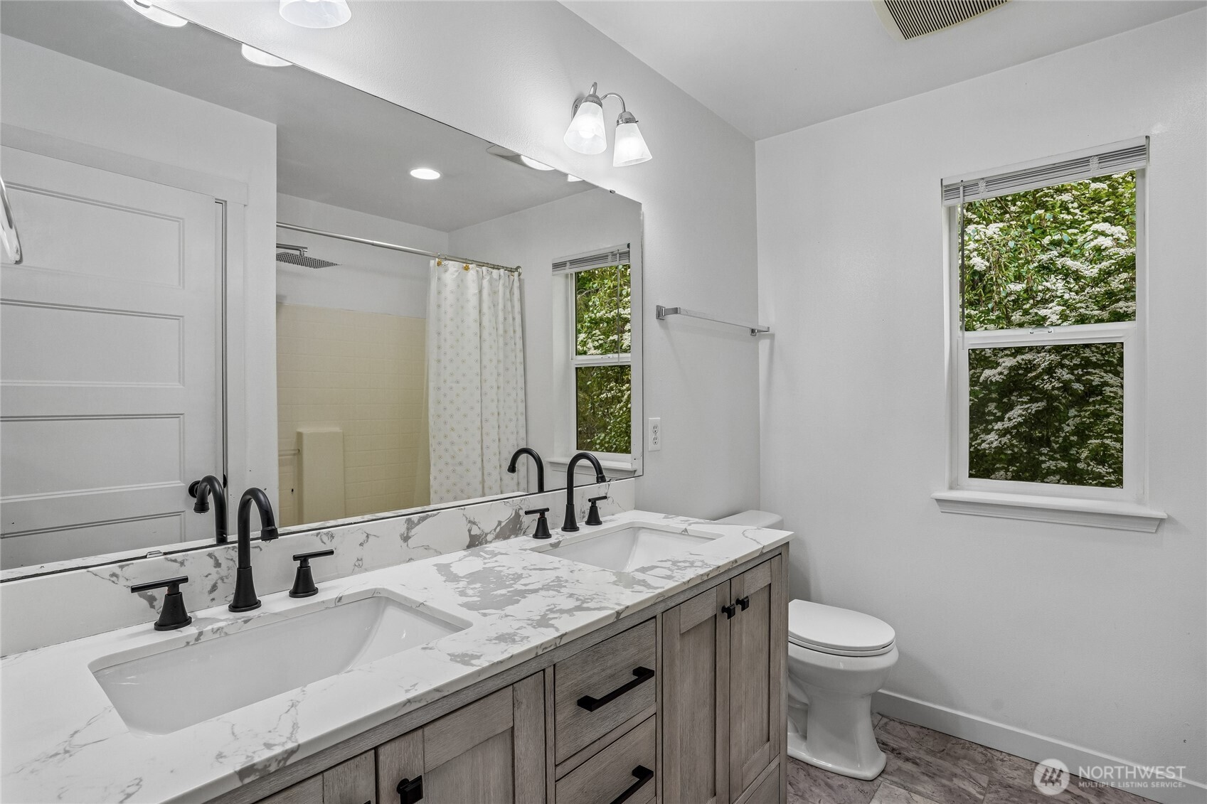 2101 103rd Street E, Tacoma, WA 98445