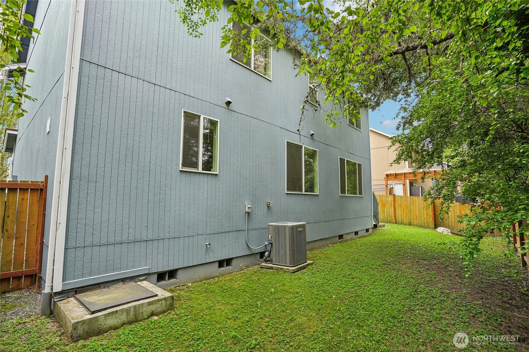 2101 103rd Street E, Tacoma, WA 98445