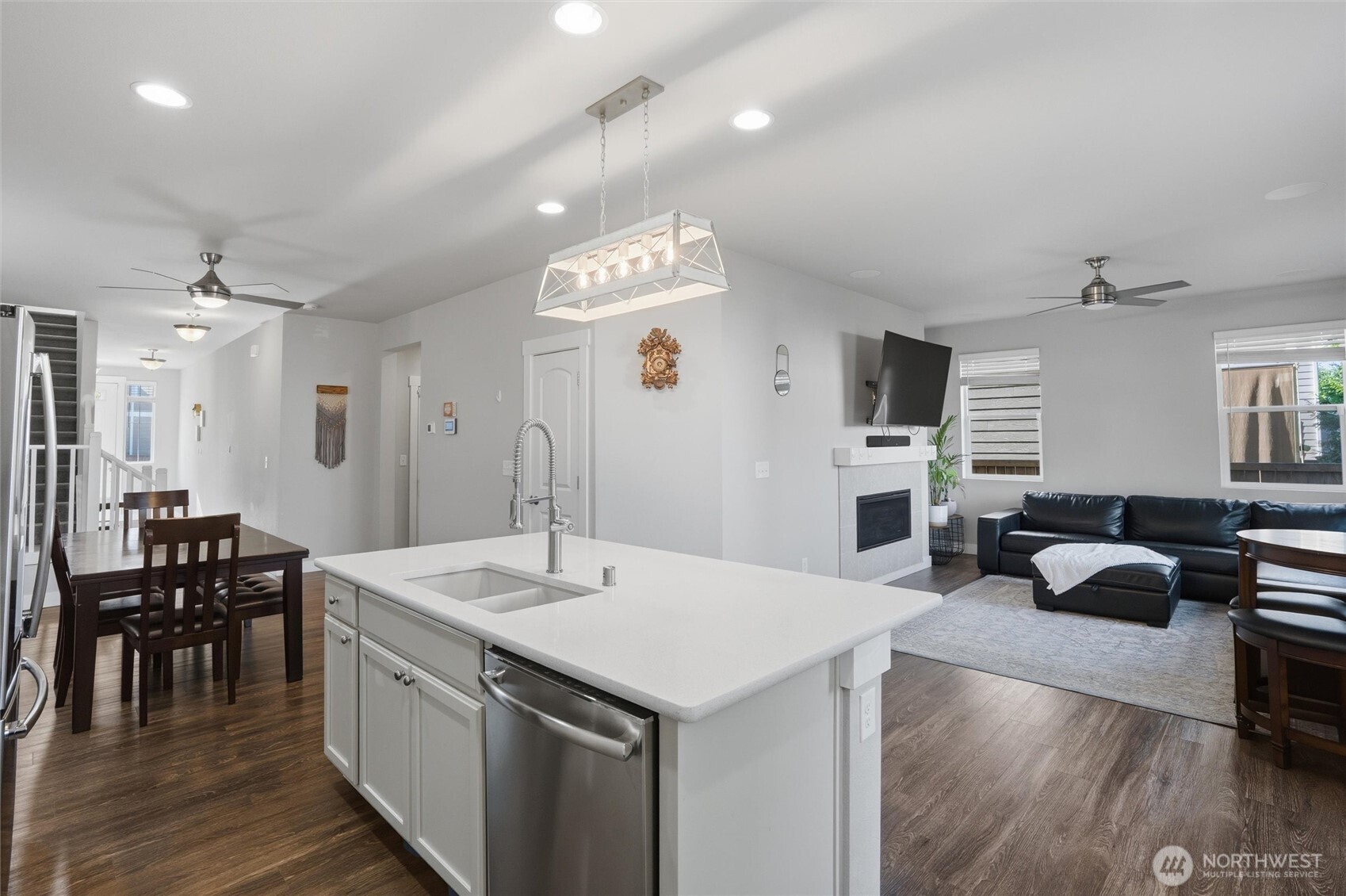 4246 Andasio Loop SE, Port Orchard, WA 98366