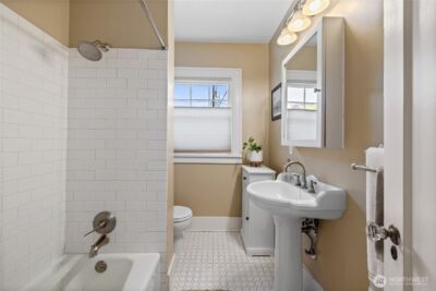 3319 N 19th Street , Tacoma, WA 98406 - Photo 20