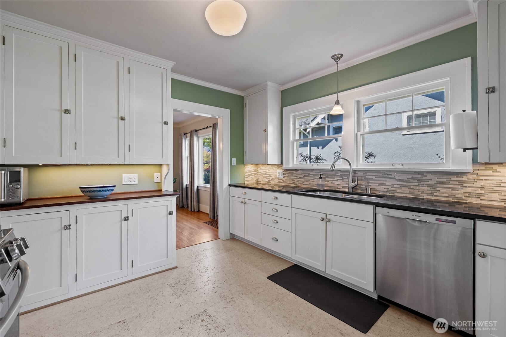 3319 N 19th Street , Tacoma, WA 98406