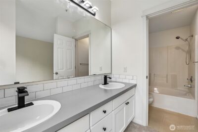 2009 196th Street SE #D202, Bothell, WA 98012 - Photo 18