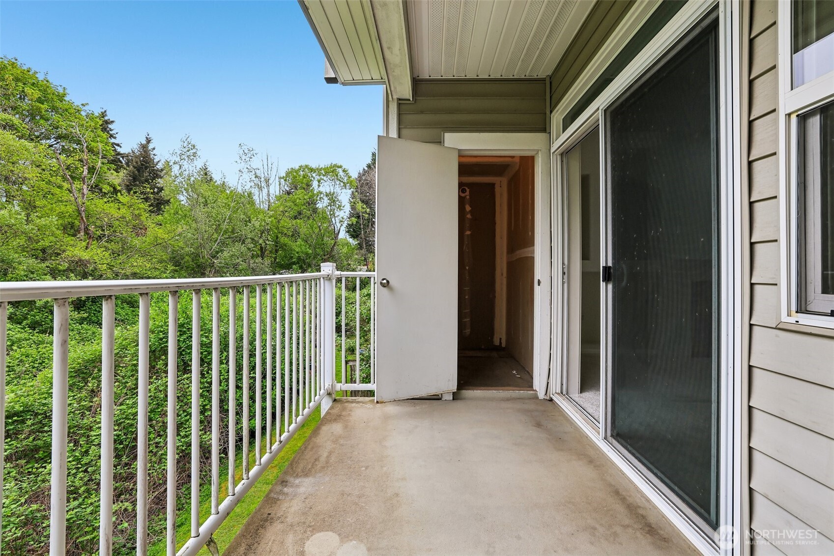 2009 196th Street SE #D202, Bothell, WA 98012