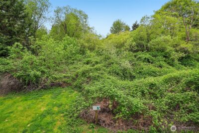 2009 196th Street SE #D202, Bothell, WA 98012 - Photo 32