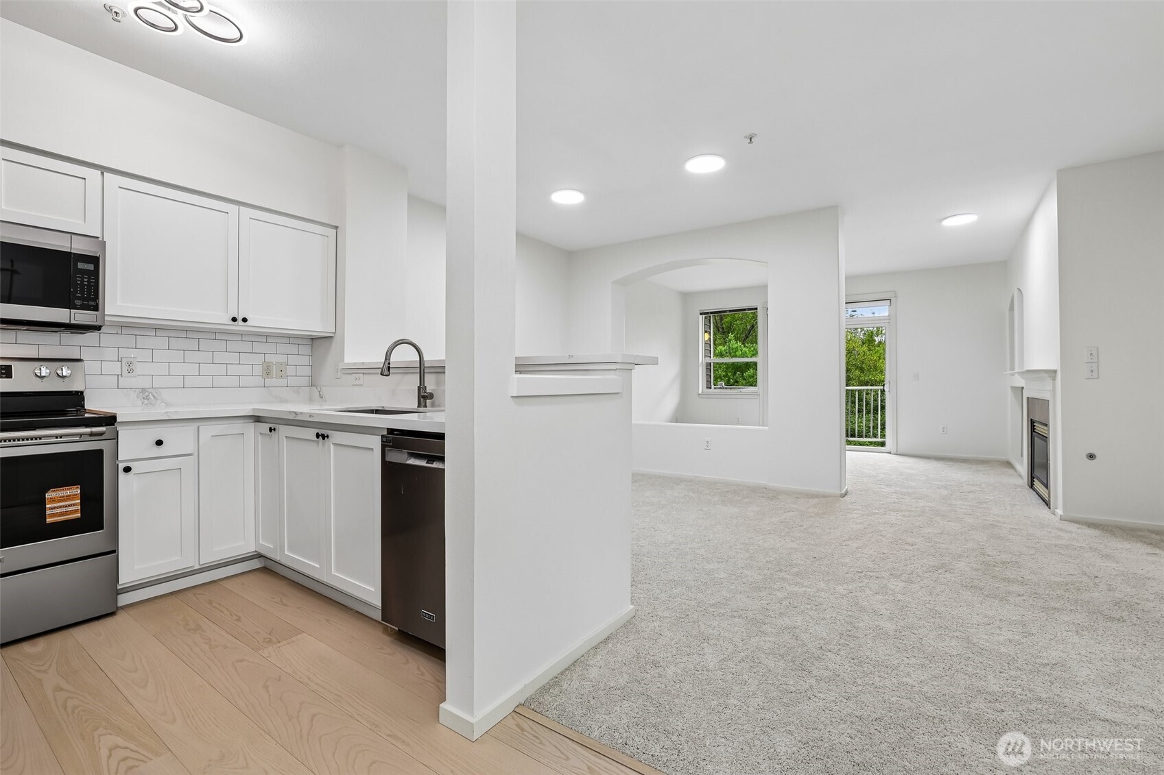 2009 196th Street SE #D202, Bothell, WA 98012
