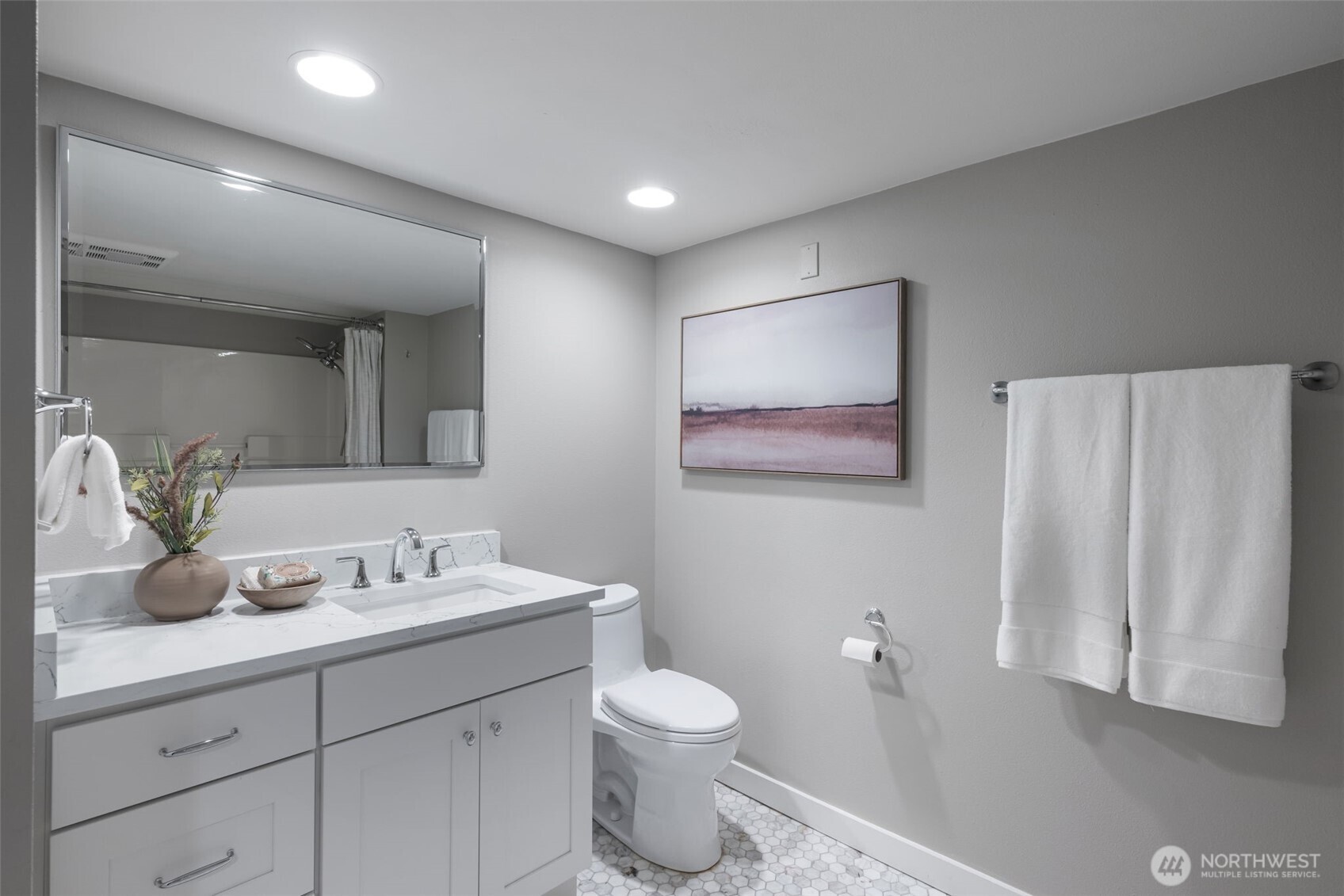 5232 38th Avenue NE, Seattle, WA 98105