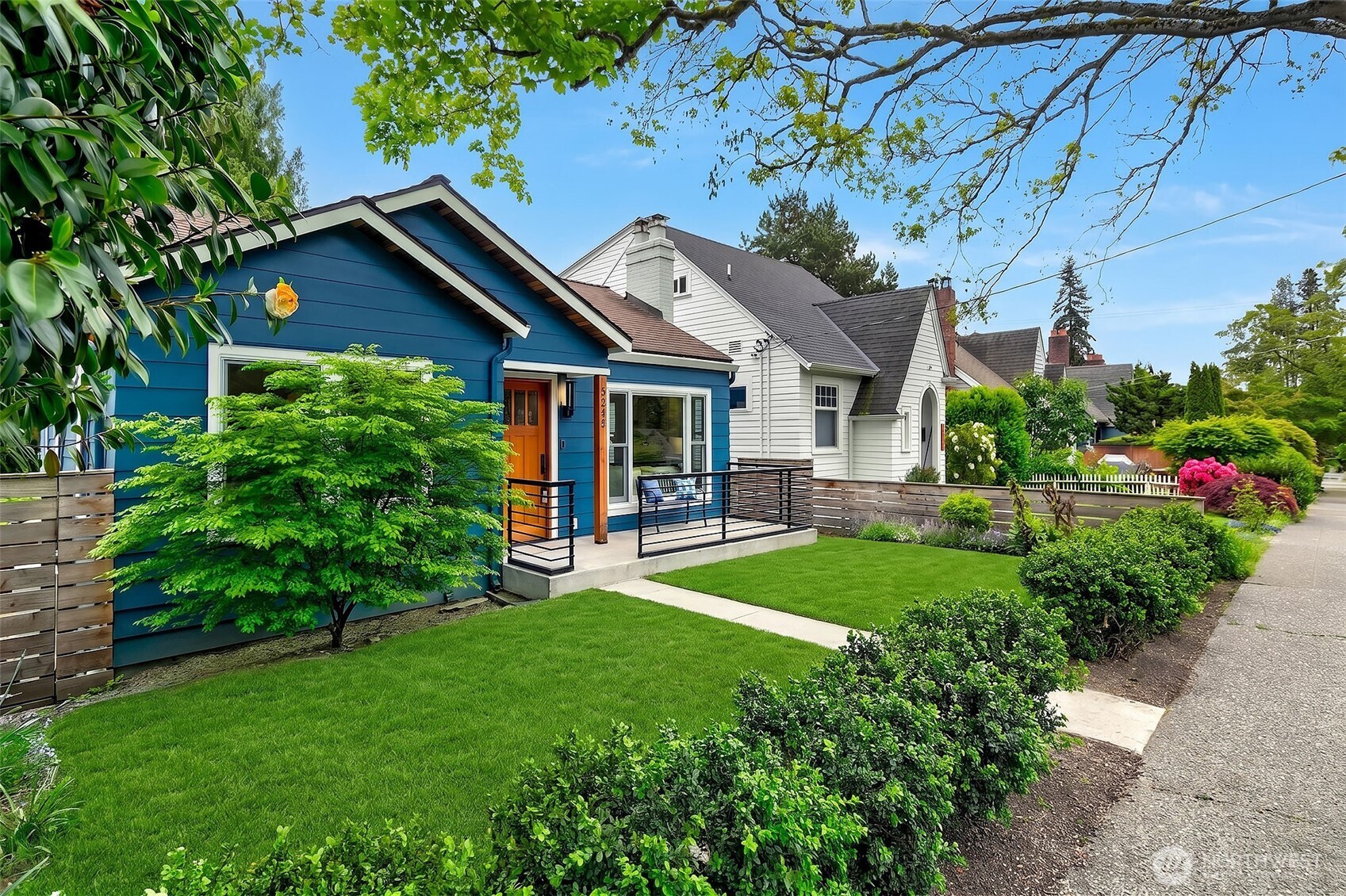 5232 38th Avenue NE, Seattle, WA 98105