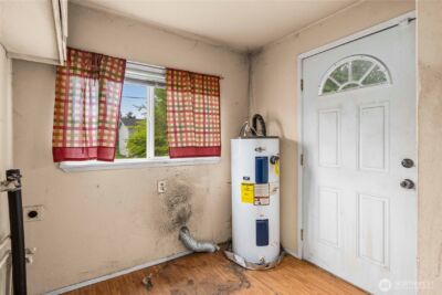 1821 S 19th Street , Tacoma, WA 98405 - Photo 12