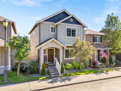 3653 London Loop NE, Lacey, WA 98516