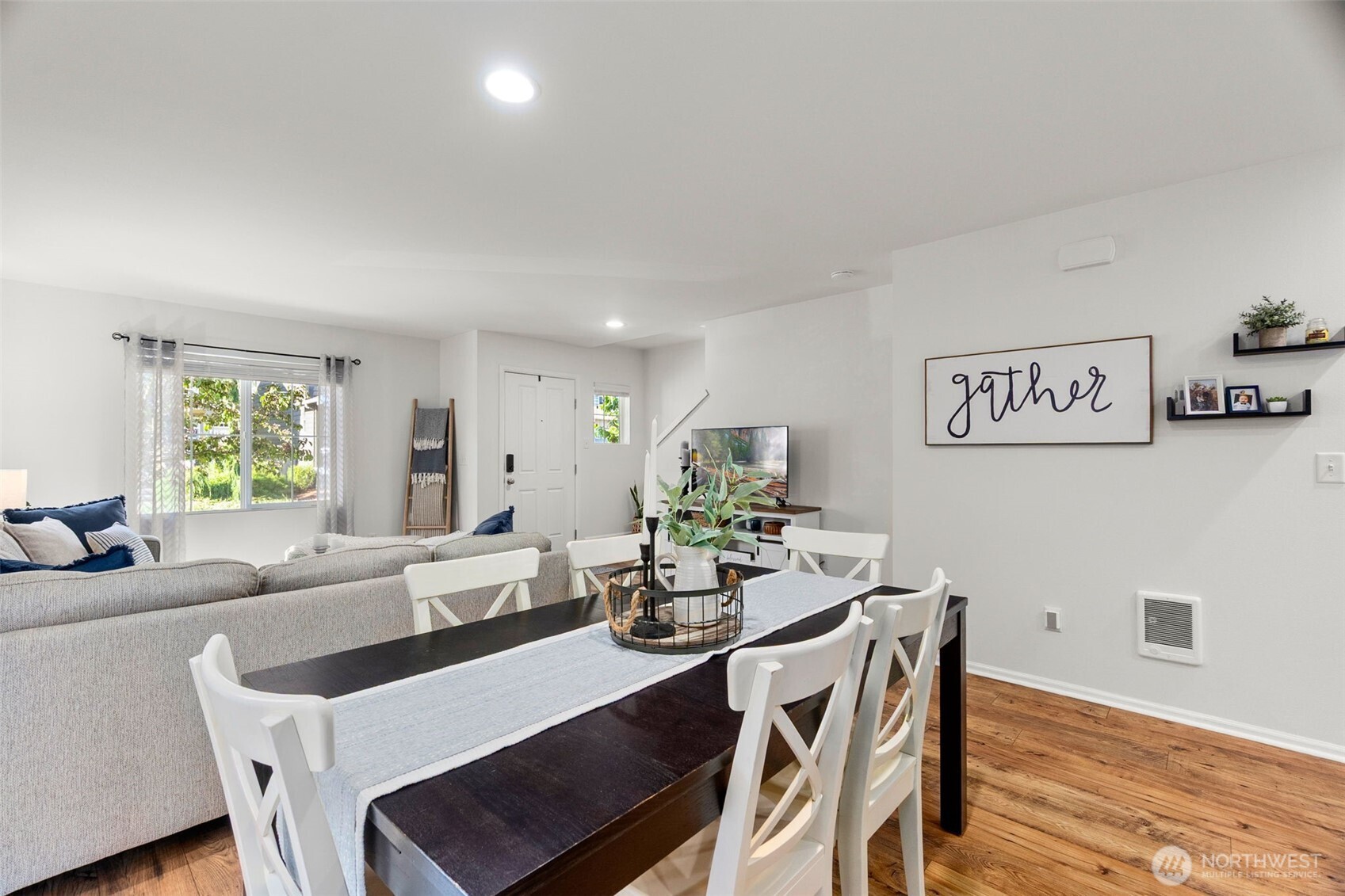 3653 London Loop NE, Lacey, WA 98516