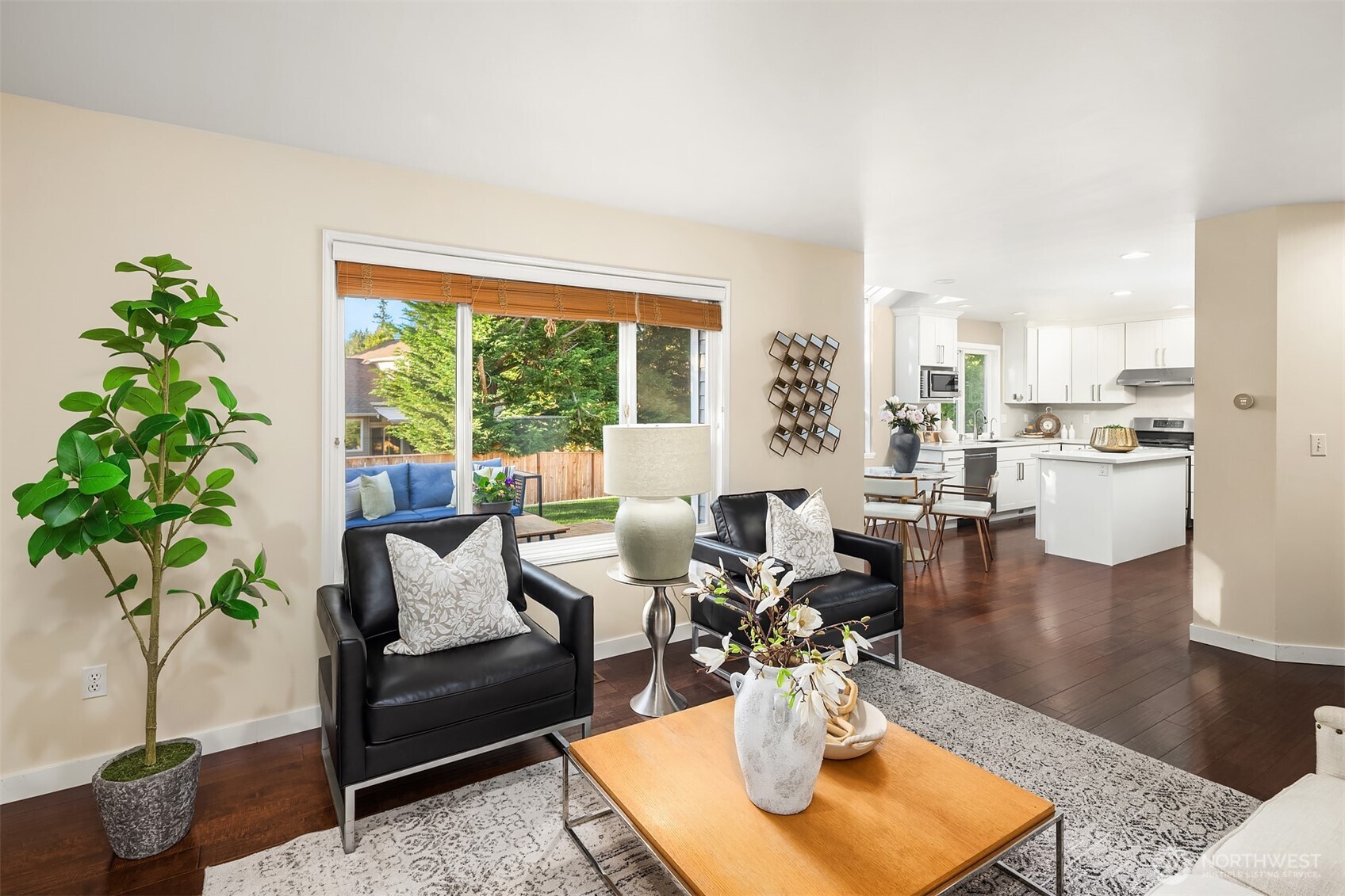 2462 238th Place NE, Sammamish, WA 98074