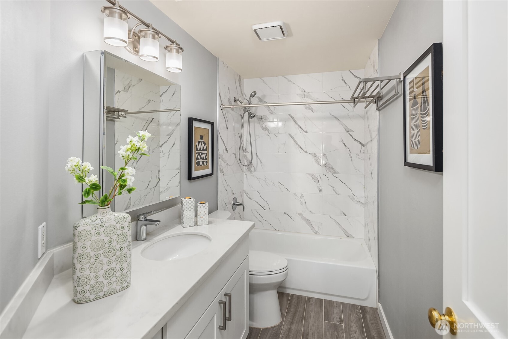 2462 238th Place NE, Sammamish, WA 98074