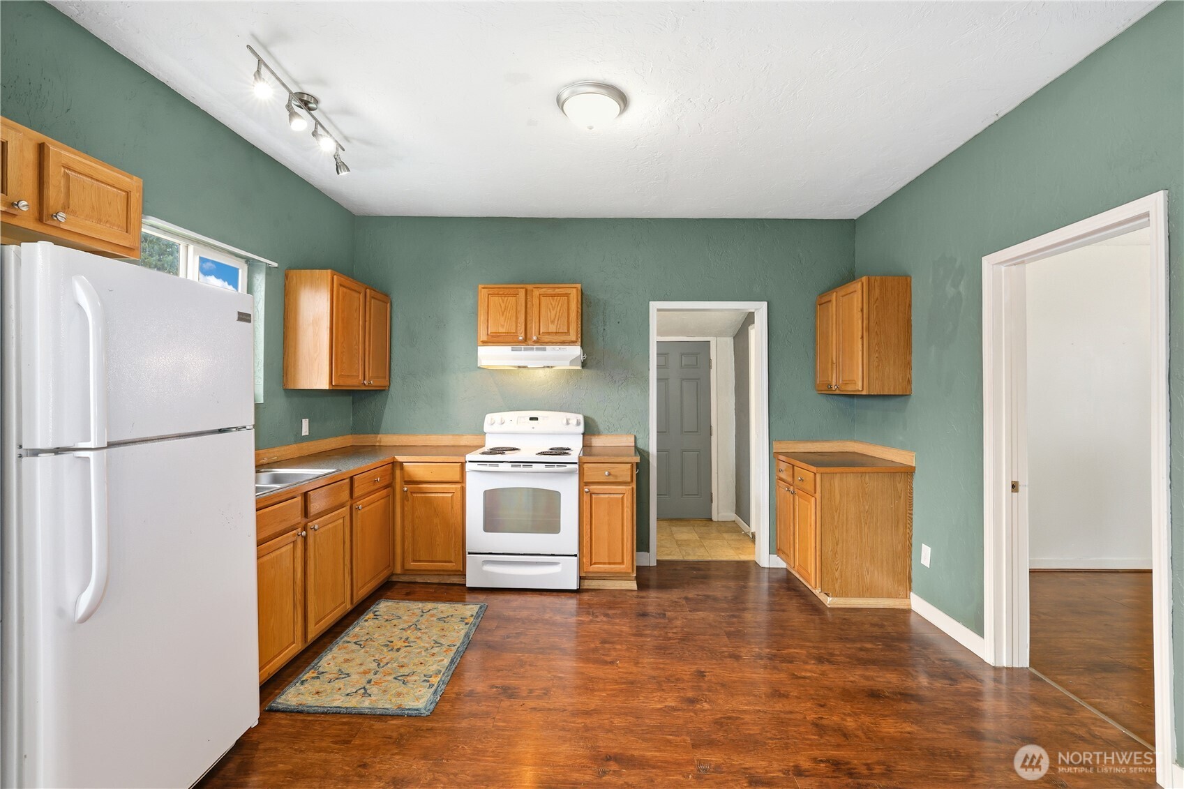 1241 S State Street , Tacoma, WA 98405