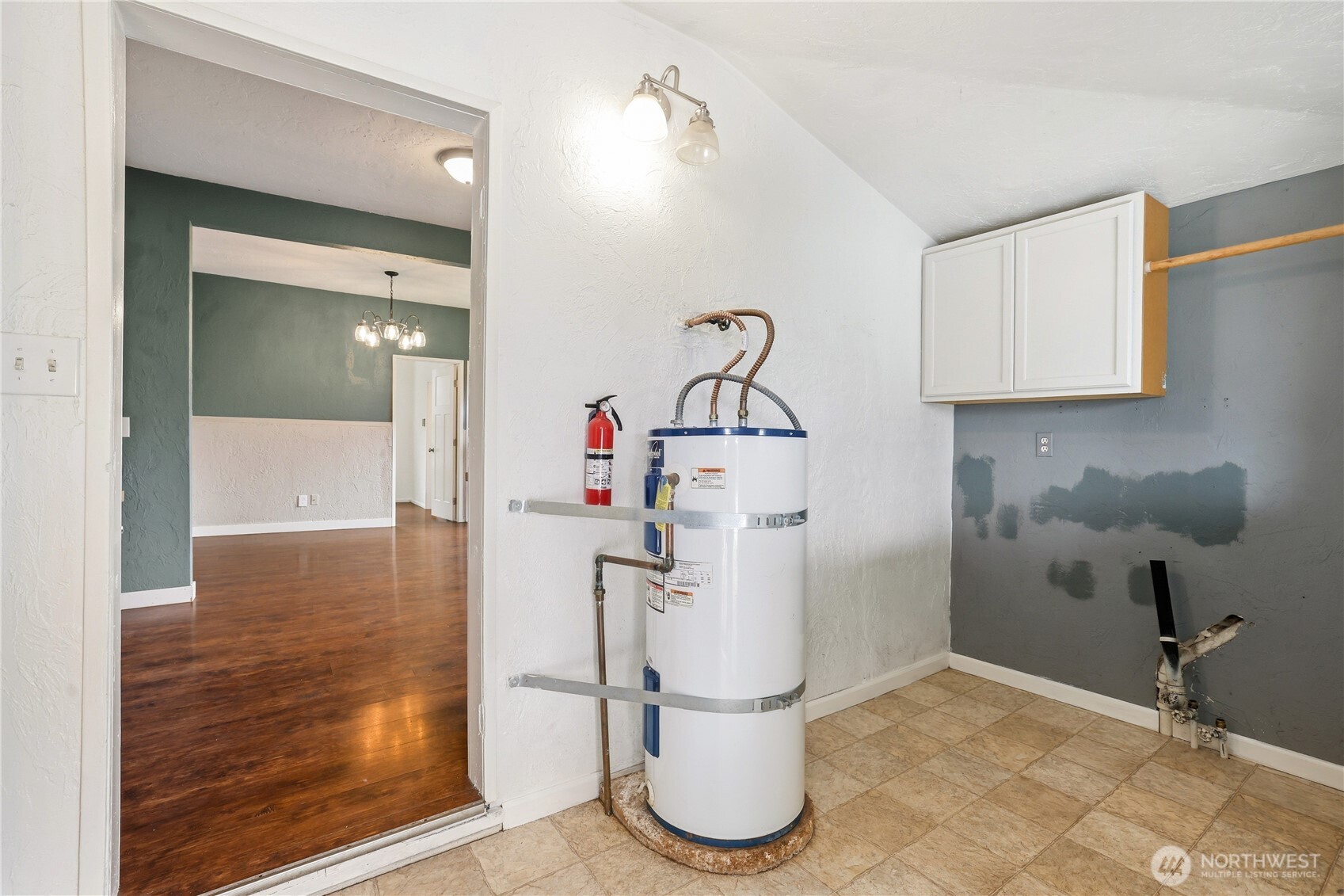 1241 S State Street , Tacoma, WA 98405