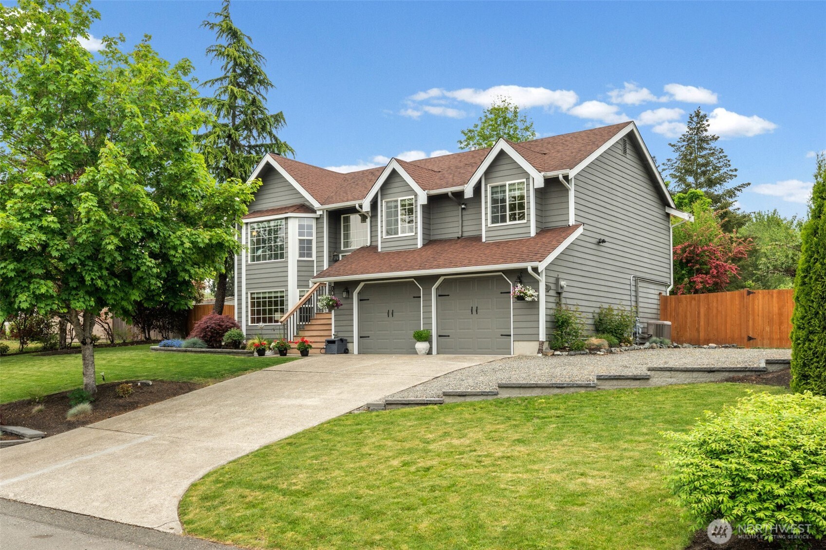 18503 71st Avenue Ct E, Puyallup, WA 98375-2355